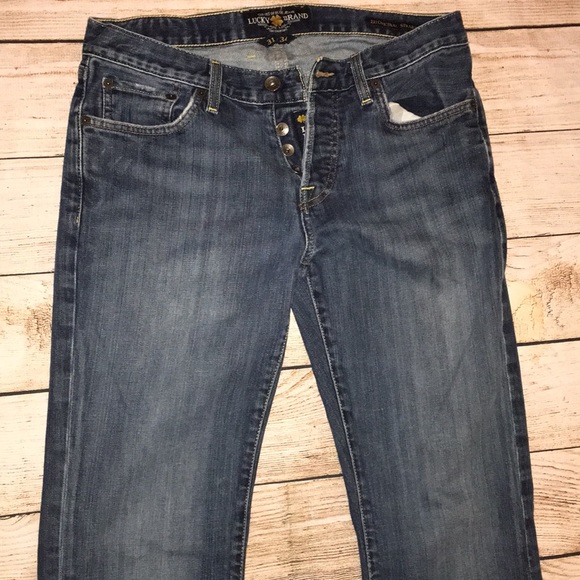 ***SOLD** Men’s Lucky Jeans 31X34 - Picture 2 of 4